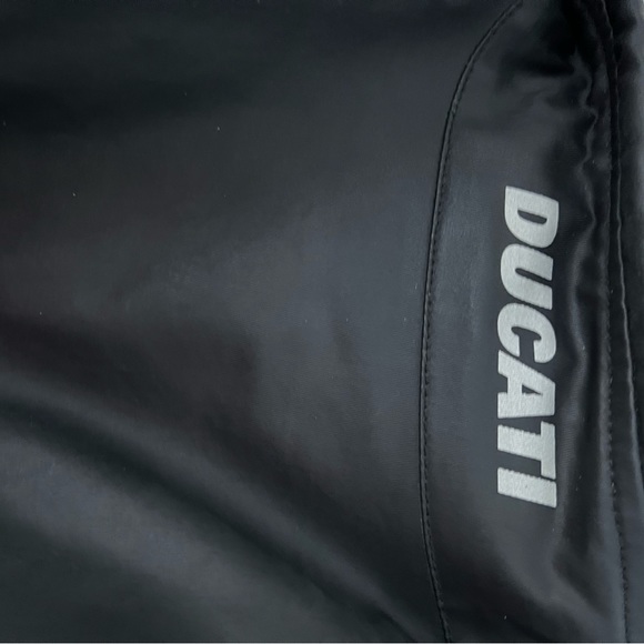 Jacket - Picture 6 of 13